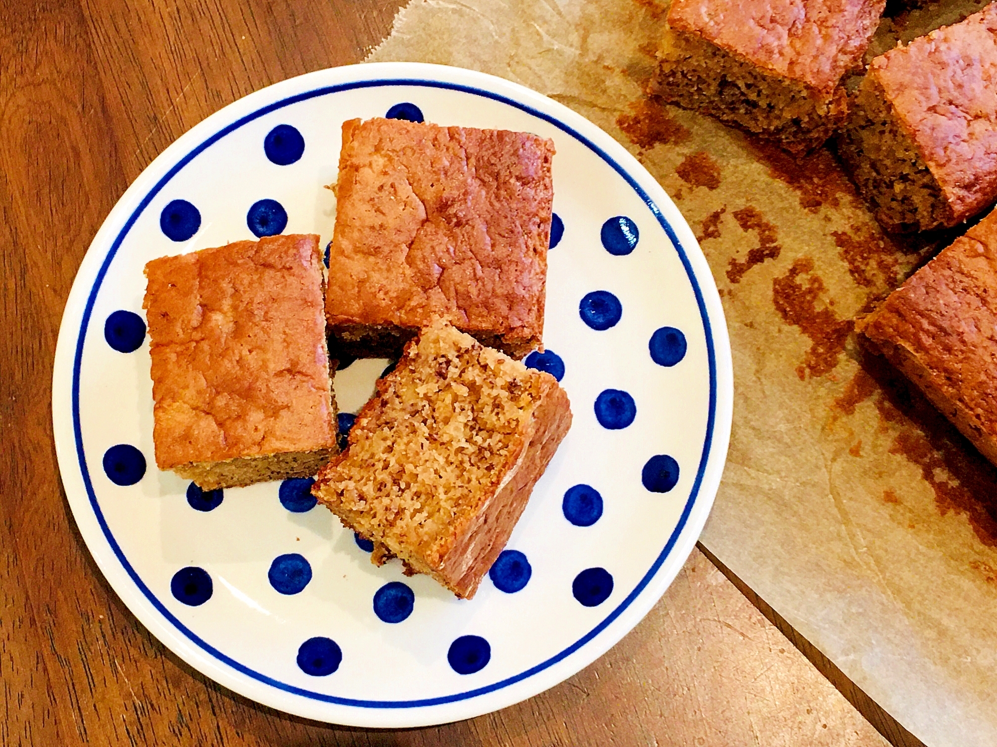 気軽に食べようバナナヨーグルトスナックケーキ