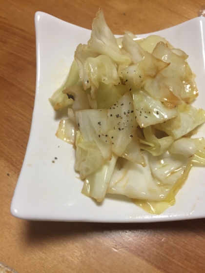 キャベツのペペロンチーノ風アンチョビ炒め