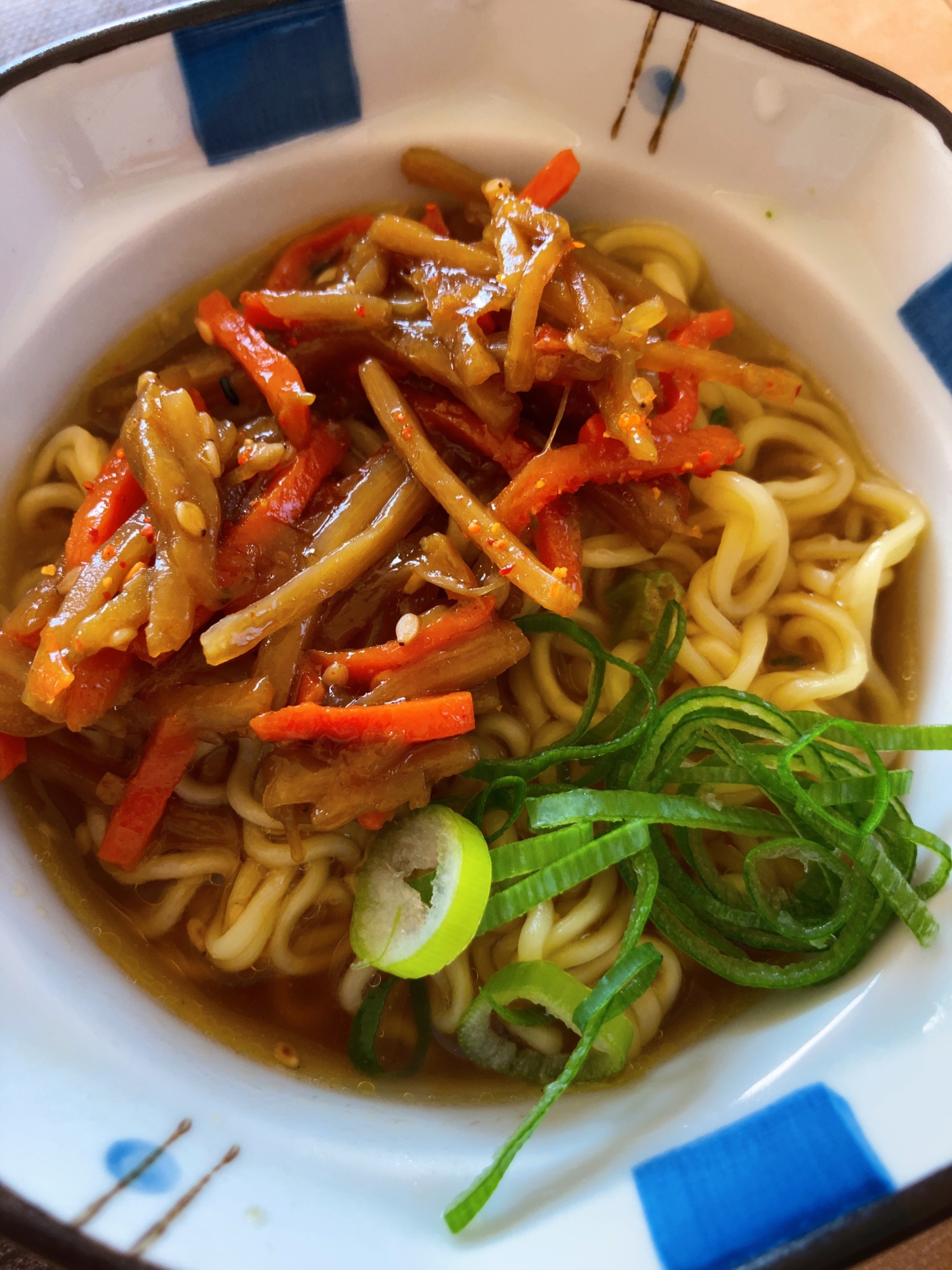 きんぴらごぼうラーメン