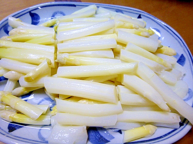 白アスパラガスのそのままサラダ レシピ 作り方 By 虹色たろうのまま 楽天レシピ 白アスパラガスのそのままサラダ レシピ 作り方 By 虹色たろうのまま 楽天レシピ
