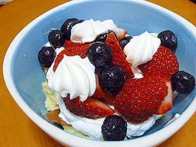 100円シフォンでざっくりベリーショートケーキ レシピ 作り方 By Chacoxcha 楽天レシピ