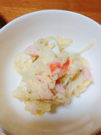 魚肉ソーセージが気になって作りました！レパートリーが増えて美味しかったです。にんじんも入れました。