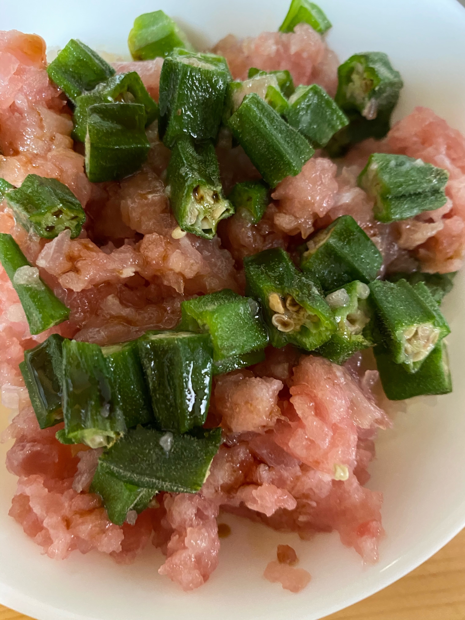 オクラとマグロの丼