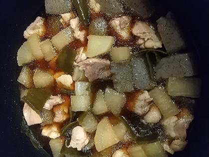 鶏肉と大根とこんにゃくの煮物