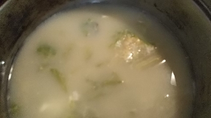 白菜とレタスのお味噌汁