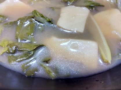 豆腐と野菜のお味噌汁