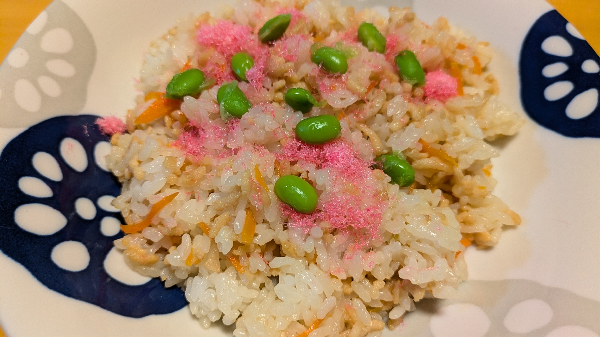 鶏ひき肉のちらし寿司