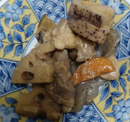 野菜たっぷり★れんこん入りの筑前煮