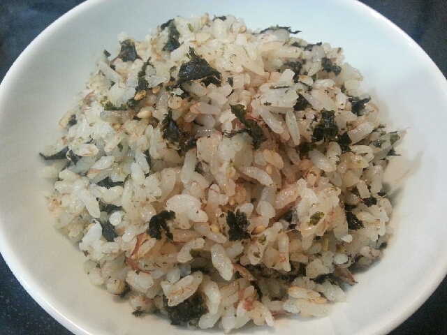 おかかと海苔の混ぜご飯