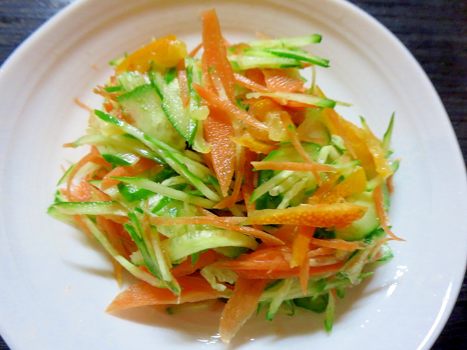 金柑入り野菜サラダ