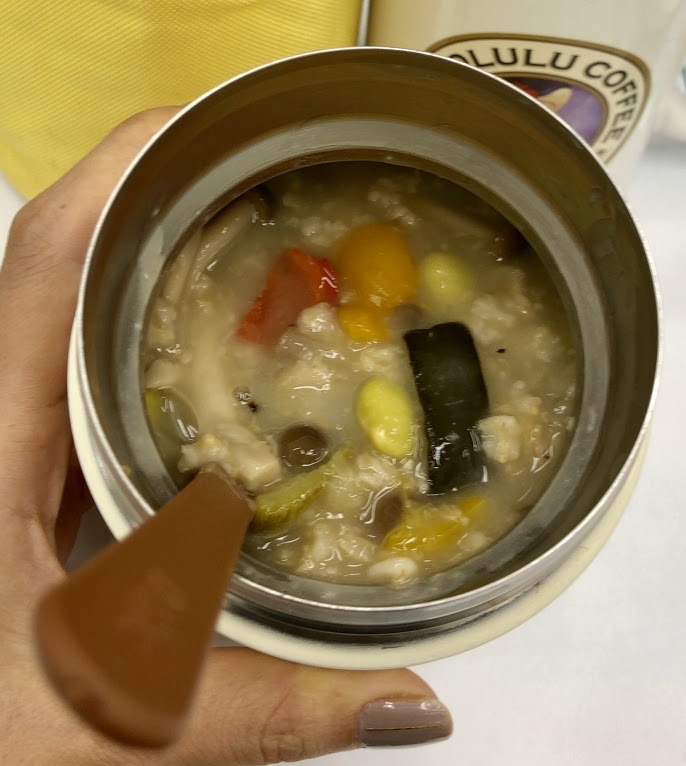 夏野菜の鶏がらスープ　オートミール約200kcal