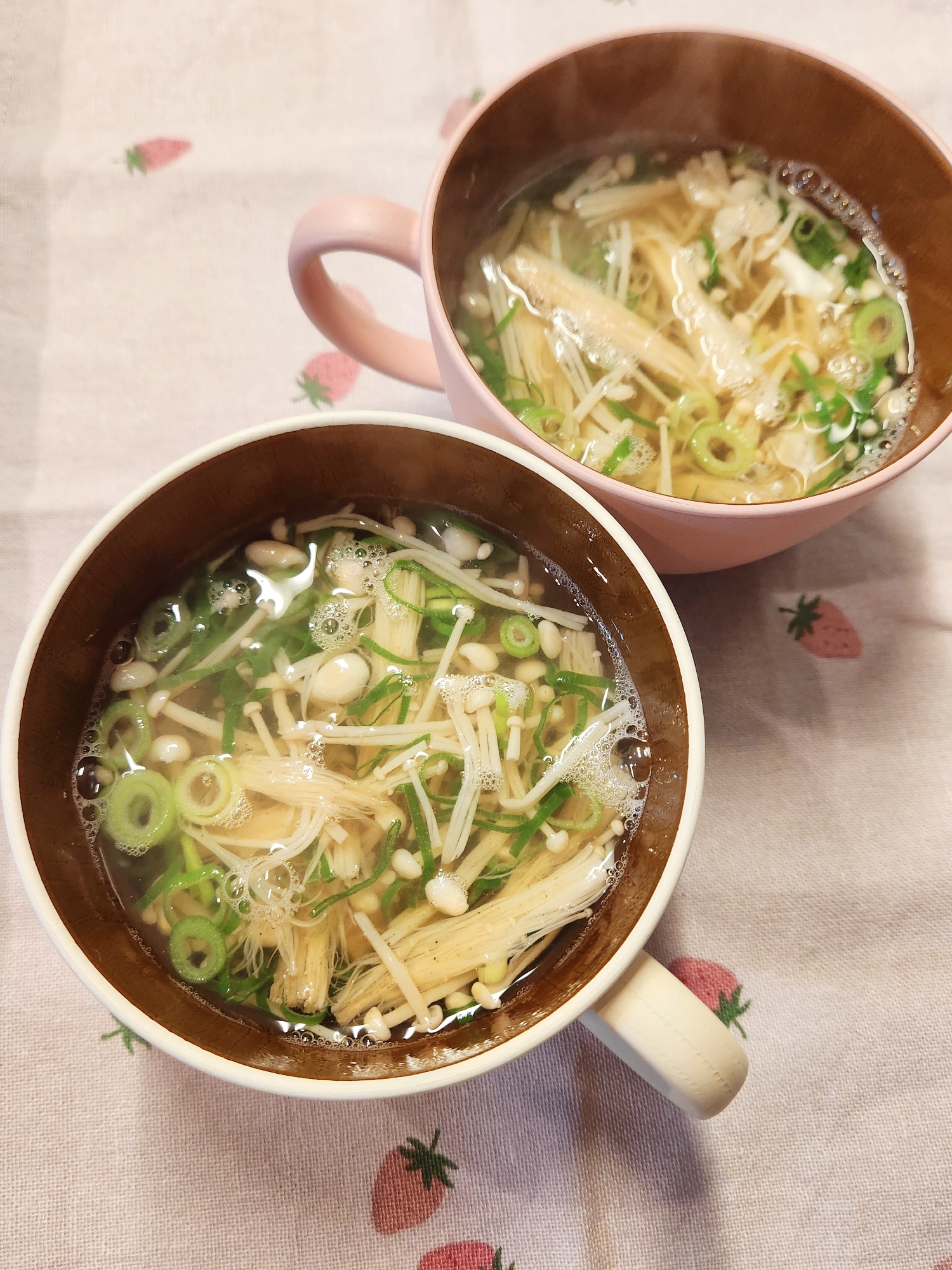【汁物】えのきとネギの昆布スープ
