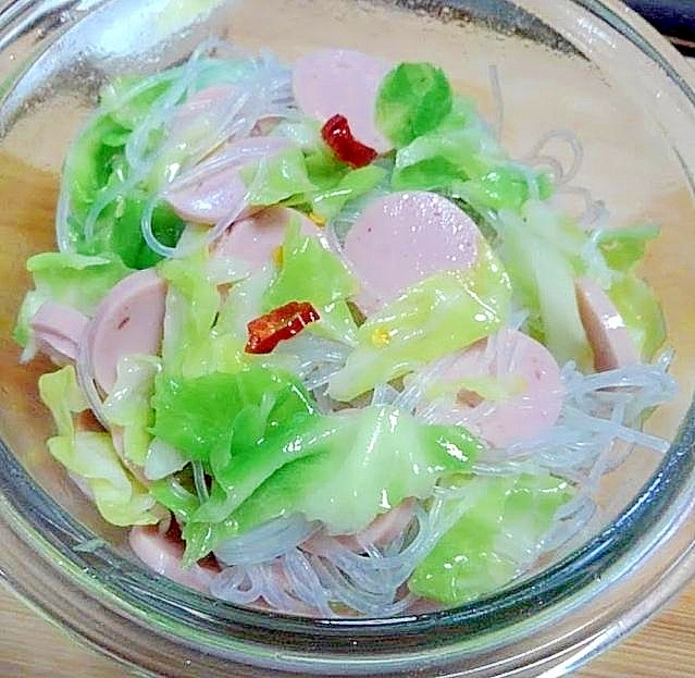 魚肉ハムと春雨と茹でキャベツのエスニックナンプラー