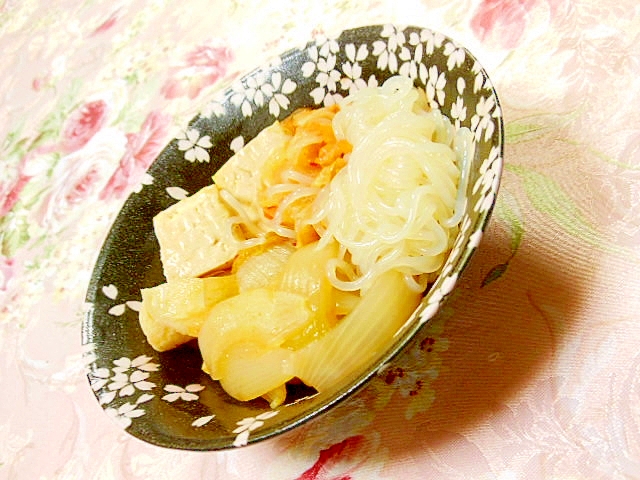 ❤糸蒟蒻と玉葱と豆腐とキムチの甘辛煮込み❤