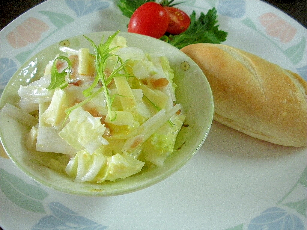 ☆白菜とチーズの梅マヨサラダ＆プチパンプレート☆