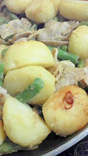 豚肉とジャガイモのニンニクみそ炒め