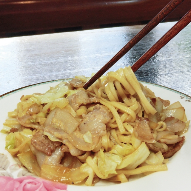 はじめての味！「焼きうどん」ゆず味噌風！