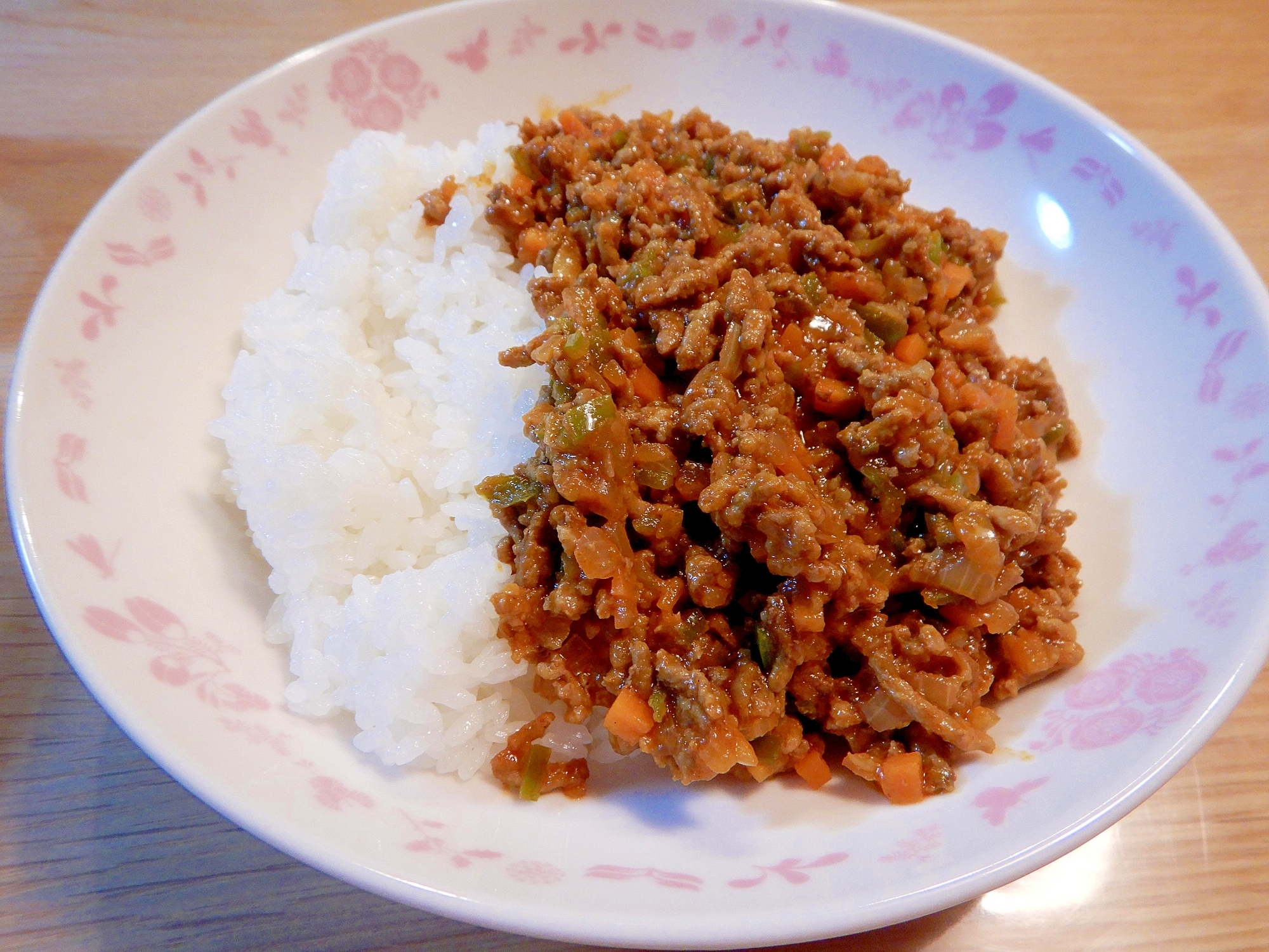 トマトジュースで作るドライカレー