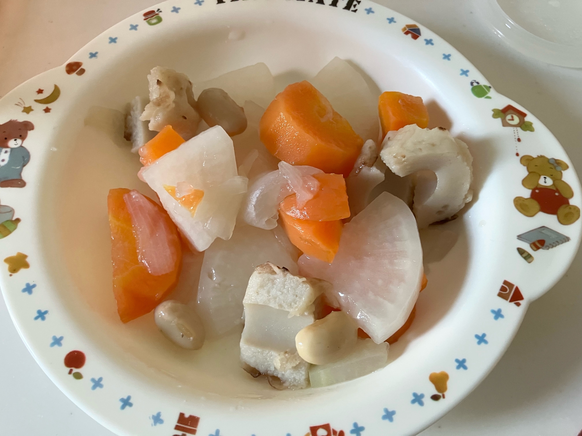 人参と大根とちくわと豆の出汁煮