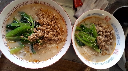 実は去年も作りました。今回は小松菜しかなかったので、それで。でも簡単で美味しい♪またやります！