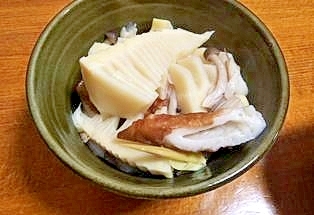 筍　しめじ　竹輪の　ほっこり煮物