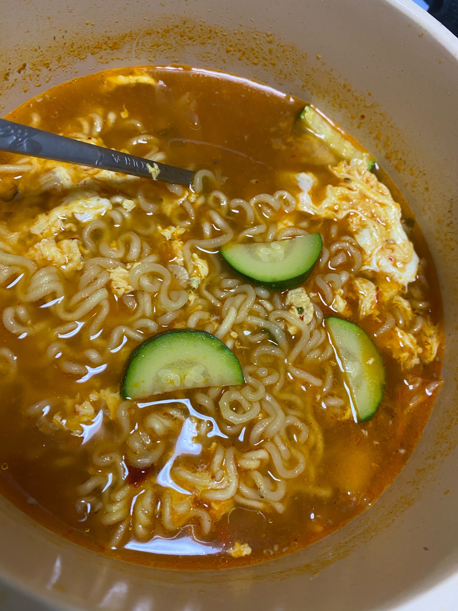 辛ラーメンにちょい足しレシピ ズッキーニ