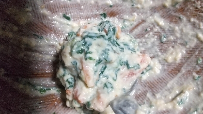 春菊の香りが春を感じさせてくれました。ソフト豆腐で作ったので、とてもなめらかでした。レシピに感謝致します(⌒0⌒)／~~