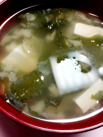 ゆきなと豆腐のお味噌汁