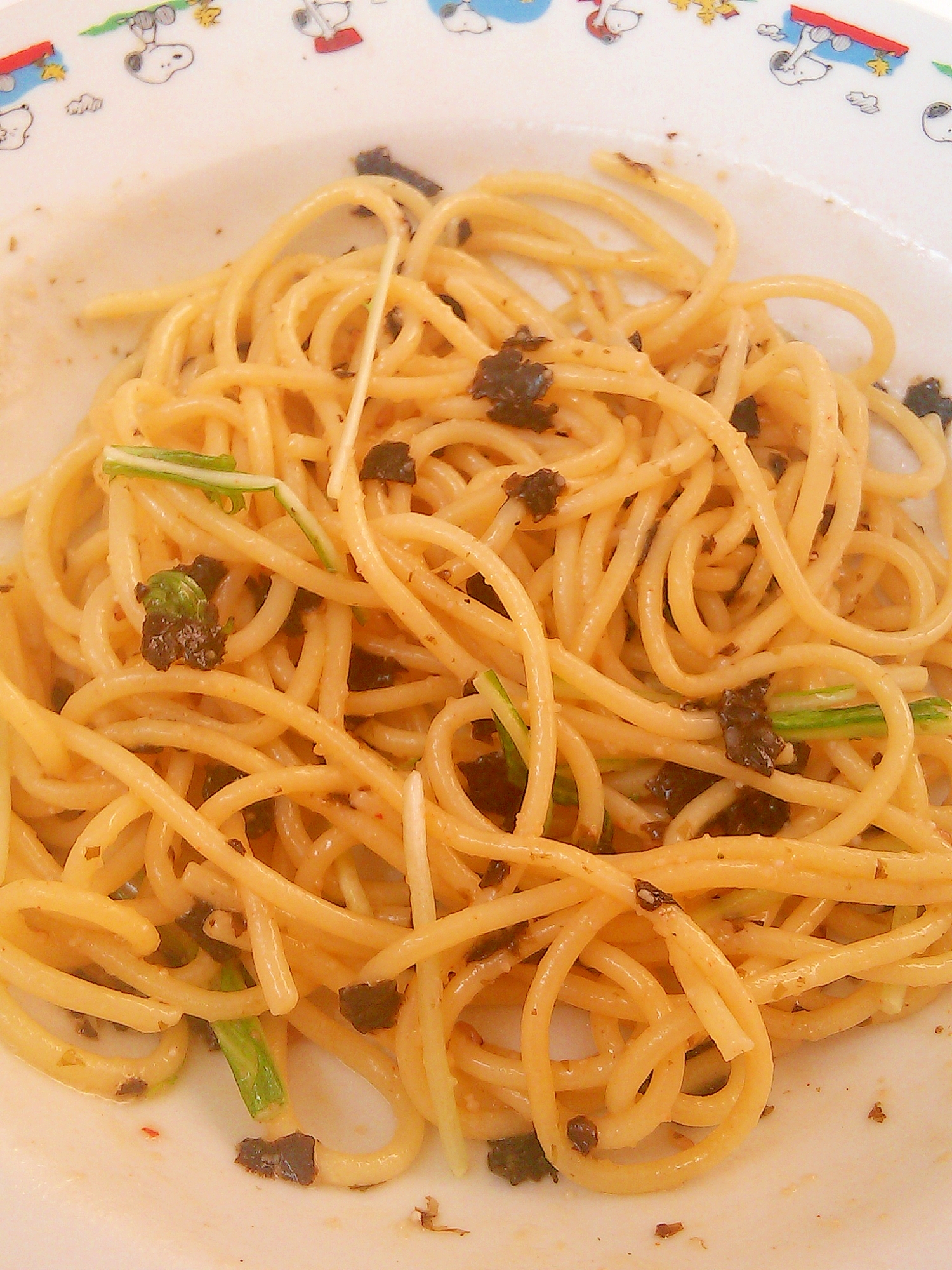 バターが香る♪水菜と海苔のつくだ煮の和風パスタ