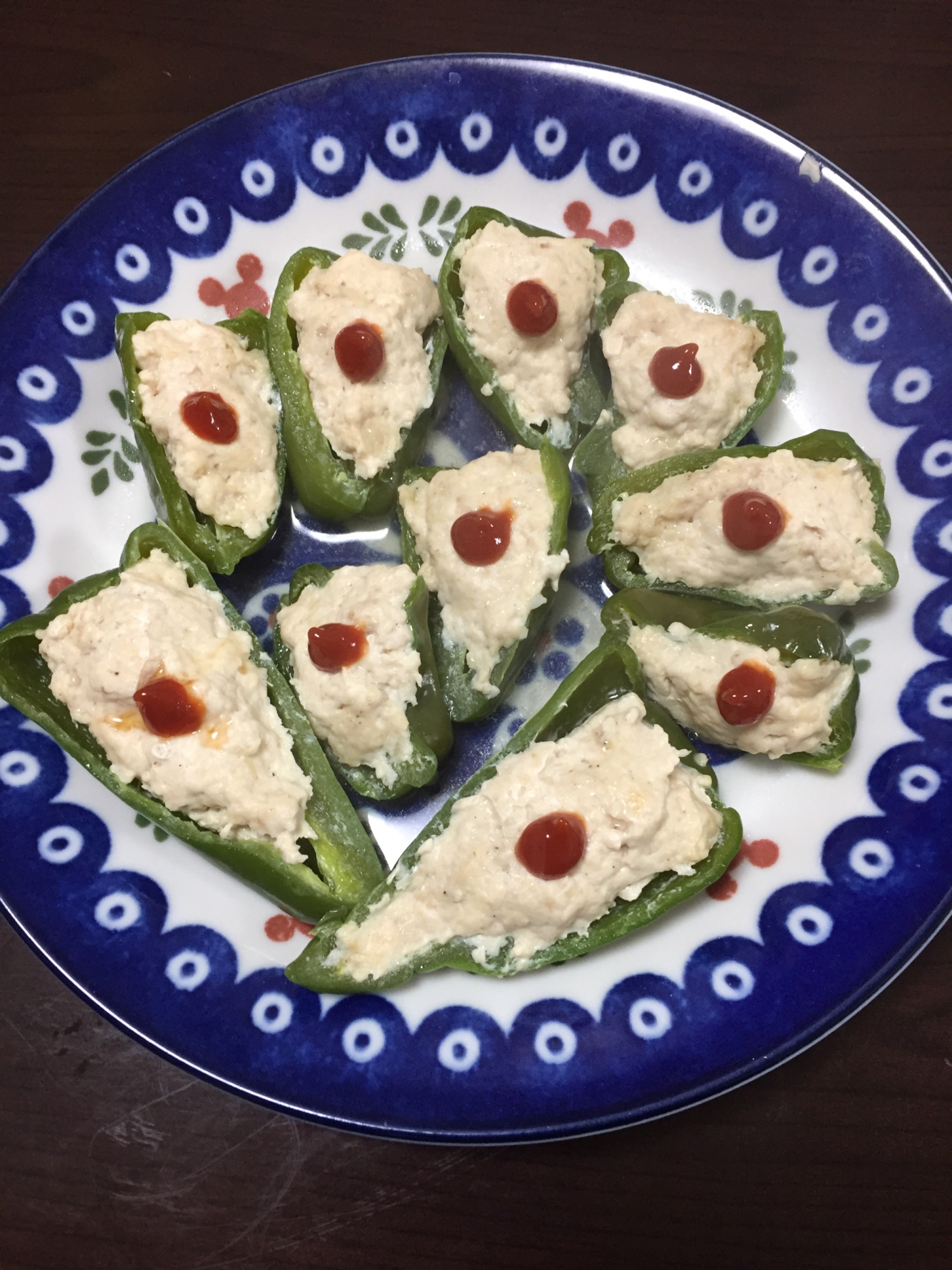 ズボラ飯☆レンジで肉詰めピーマン☆