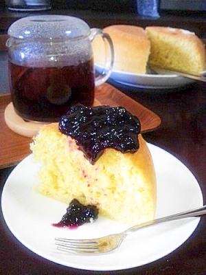 分厚すぎ！？炊飯器で極圧ホットケーキ♪