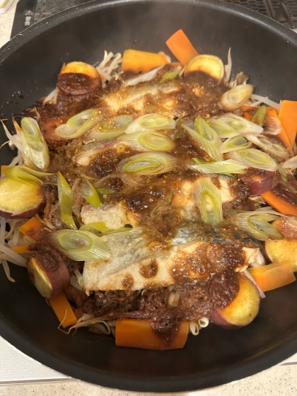 野菜たっぷり！！鮭のちゃんちゃん焼き