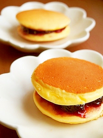 白玉粉入り もっちり米粉のどら焼き生地 レシピ 作り方 By 京たまご86 楽天レシピ 白玉粉入り もっちり米粉のどら焼き生地 レシピ 作り方 By 京たまご86 楽天レシピ