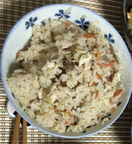 ごぼうミックス便利ですよね〜。大好きな炊き込みご飯が手軽に作れて助かりました。