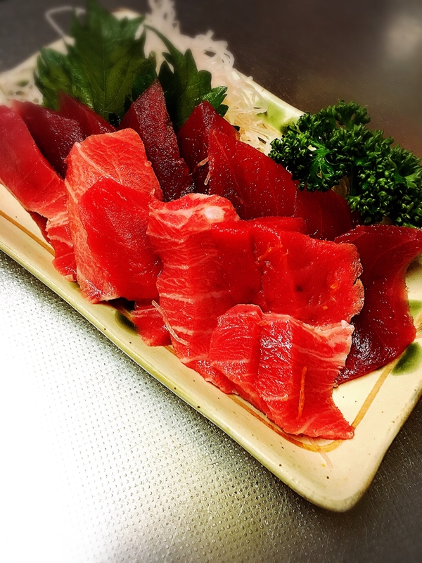 頂き物 本マグロの中トロのお刺身 レシピ 作り方 By プニプニちゃ 楽天レシピ 頂き物 本マグロの中トロのお刺身 レシピ 作り方 By プニプニちゃ 楽天レシピ