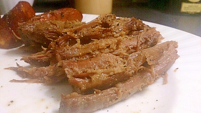 スロークッカーでほろほろ、牛肉の中華風煮込み。