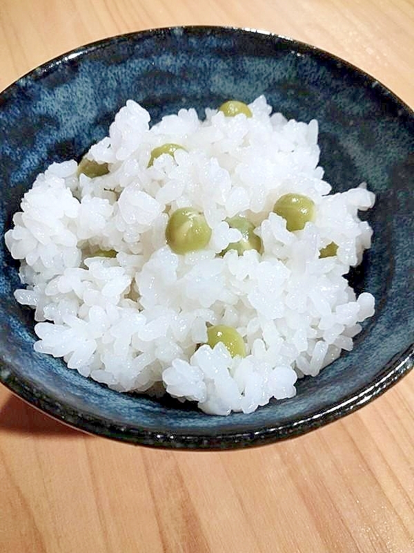 ゆるく減塩◆雪平鍋で豆ご飯