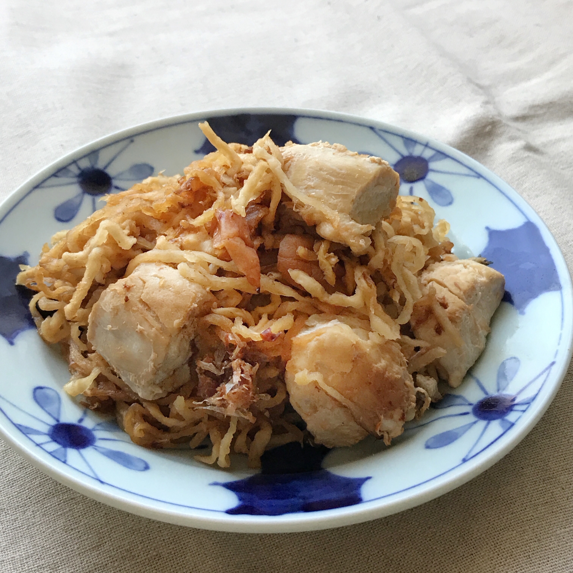 鶏肉と切り干し大根の梅おかか炒め