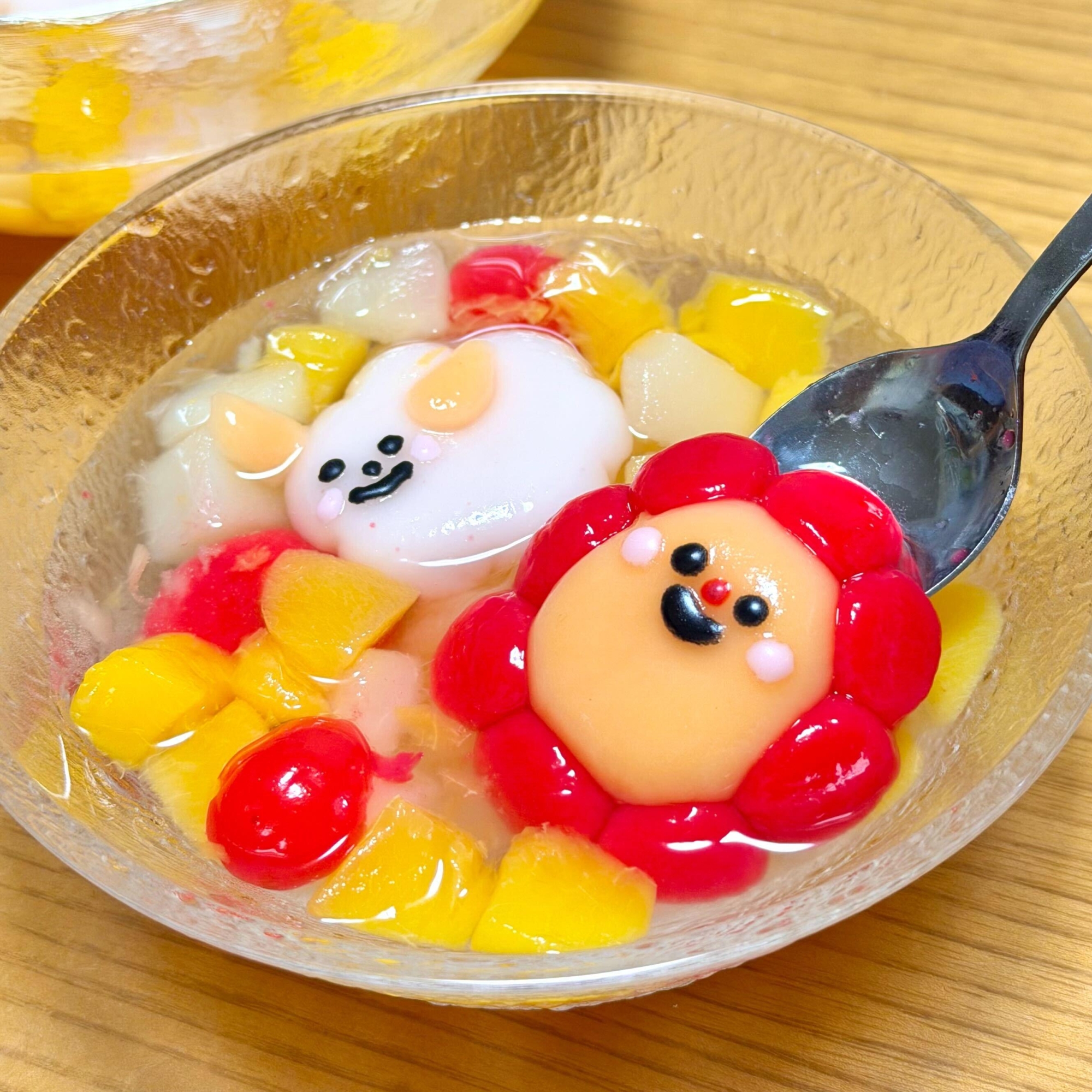 サンサンくもりんのもちもち♪白玉フルーツポンチ☆