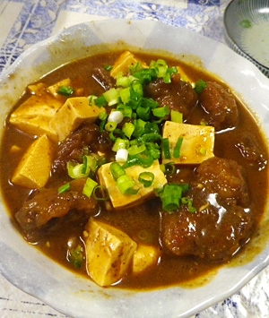 豚角豆腐の豆鼓醤煮