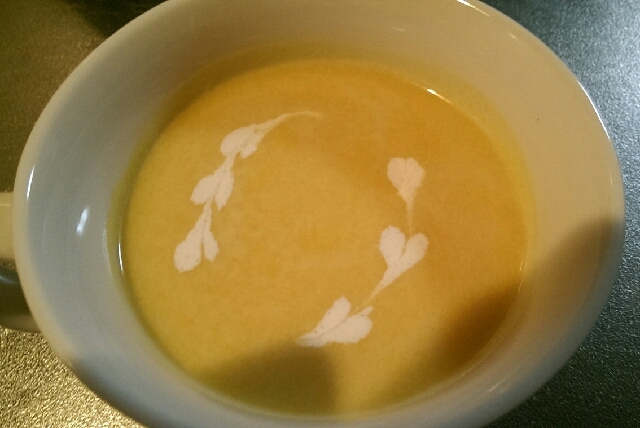 【超簡単】かぼちゃのポタージュスープ