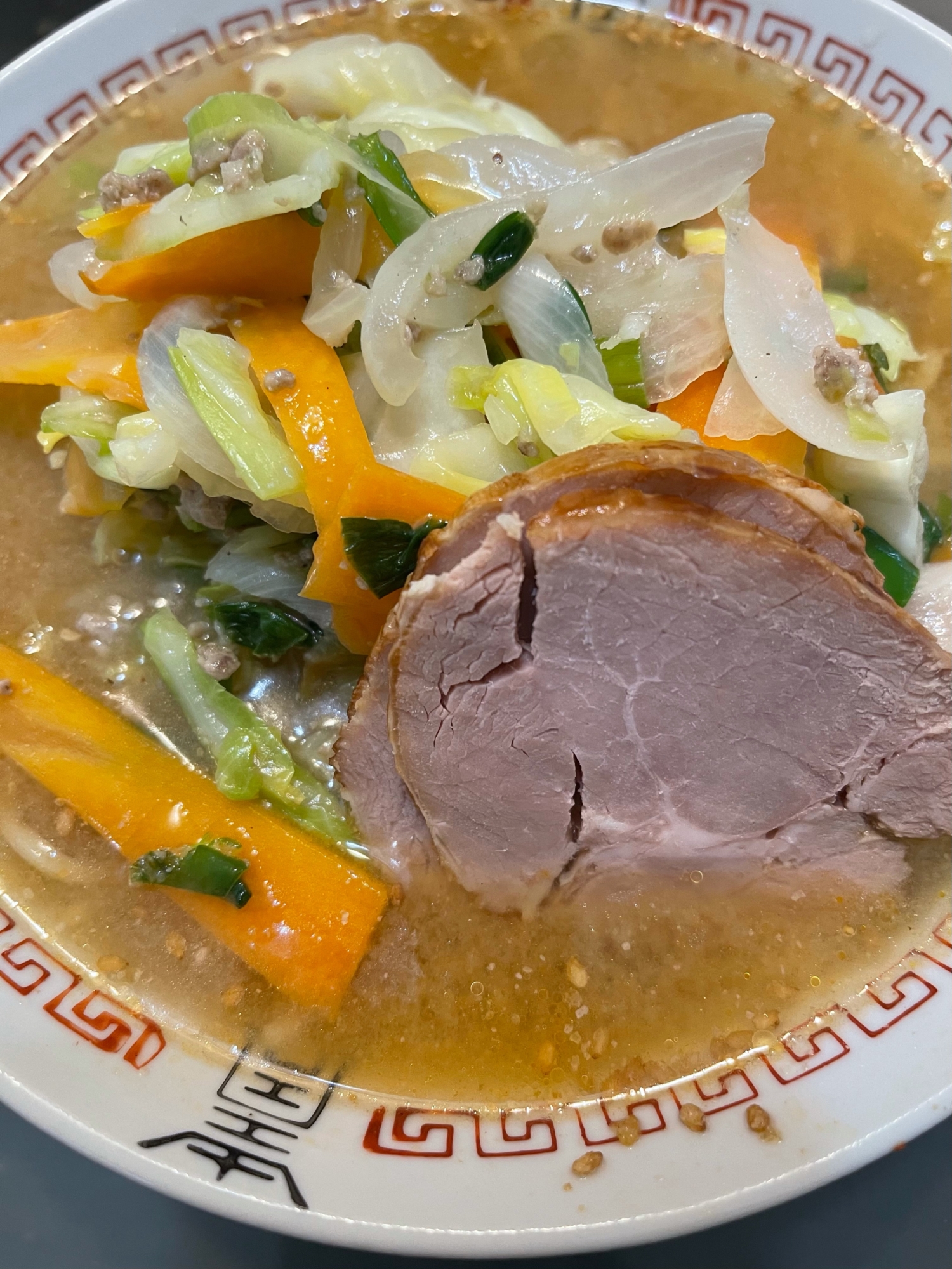 野菜たっぷり、味噌ラーメン