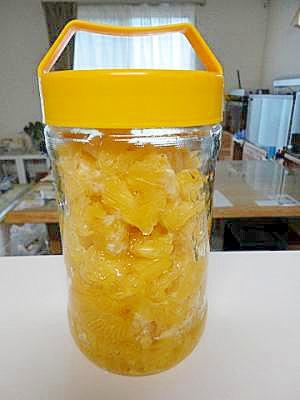 シンプルな美味しさ 甘夏の蜂蜜漬け レシピ 作り方 By p70ちゃん 楽天レシピ シンプルな美味しさ 甘夏の蜂蜜漬け レシピ 作り方 By p70ちゃん 楽天レシピ