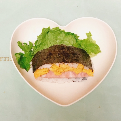 お弁当に☆めちゃうまランチョンミートのおにぎらず♪