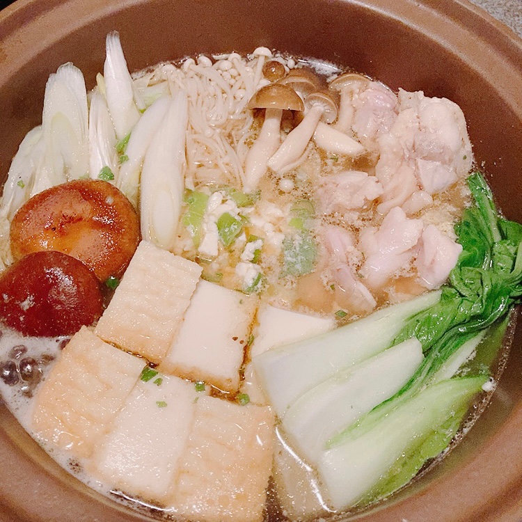 うどんスープとごま油香る豆腐で！二度美味しい鶏鍋♪