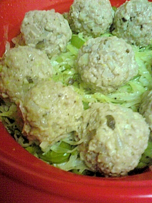シリコンスチーマーでジューシーな蒸し肉団子