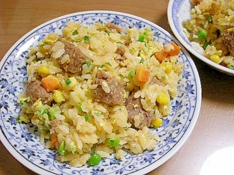 牛肉入りチャーハン