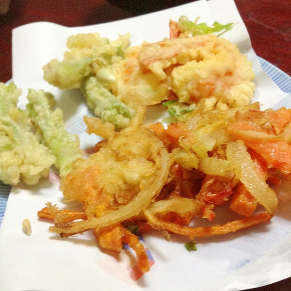 エビの殻を食べるレシピ 海老の殻と玉ねぎのかき揚げ レシピ 作り方 By とりあえず乾杯 楽天レシピ エビの殻を食べるレシピ 海老の殻と玉ねぎのかき揚げ レシピ 作り方 By とりあえず乾杯 楽天レシピ