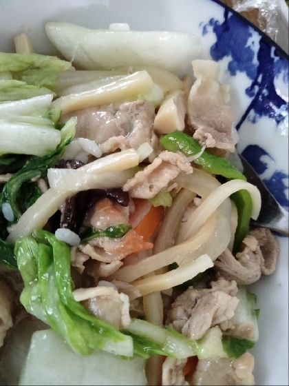 キャベツとピーマンのオイスターソース味噌炒め