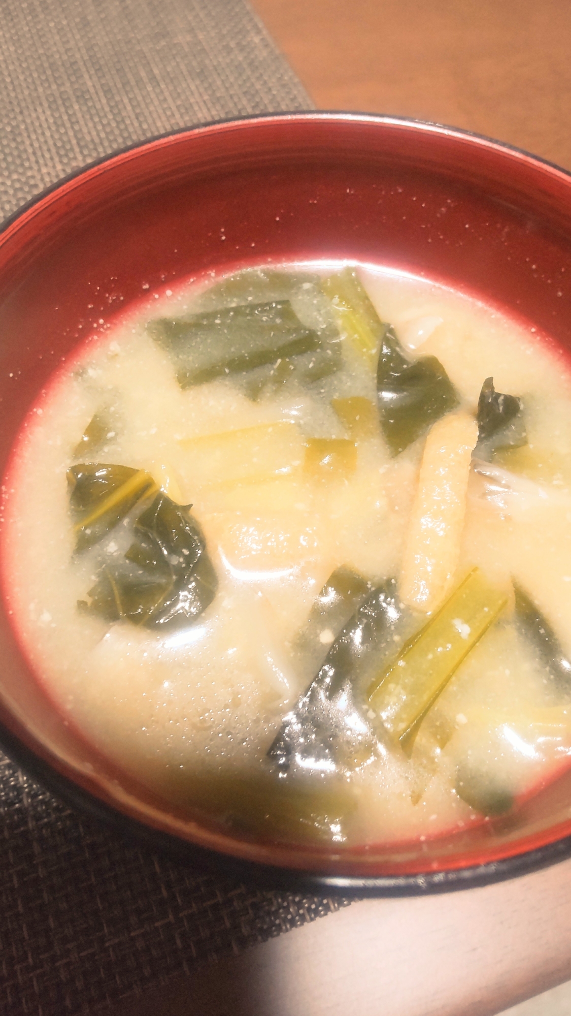 小松菜えのき油揚げの味噌汁